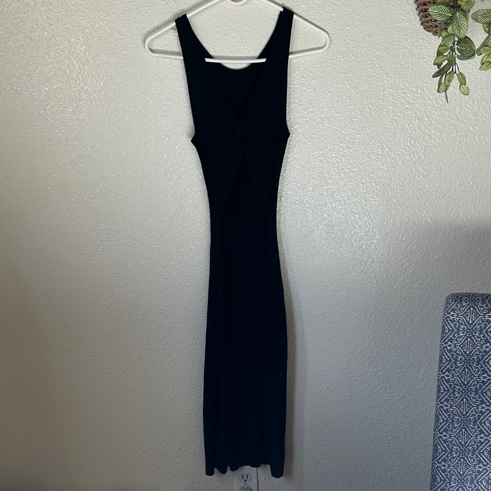 Chic Black Midi Dress small stretch knit